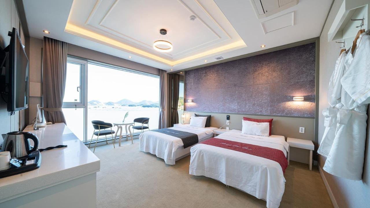 Hotel The One Yeosu Εξωτερικό φωτογραφία